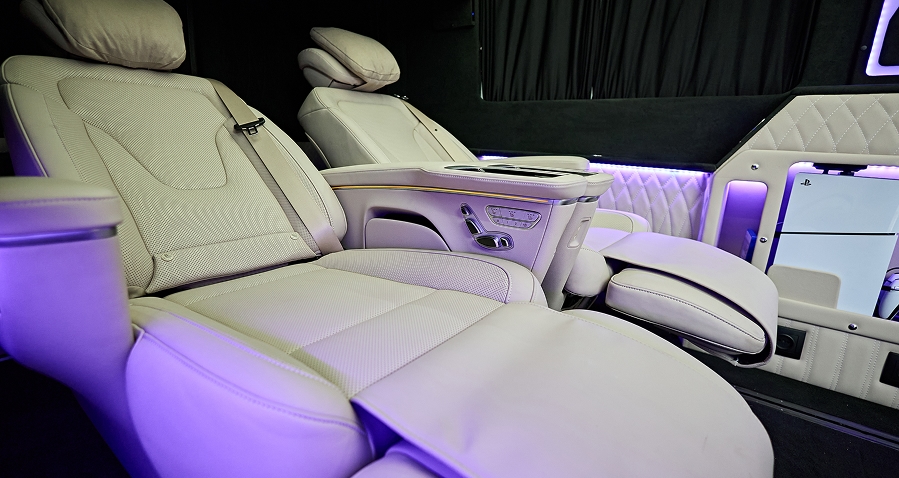 Mercedes Sprinter – детальне фото 2