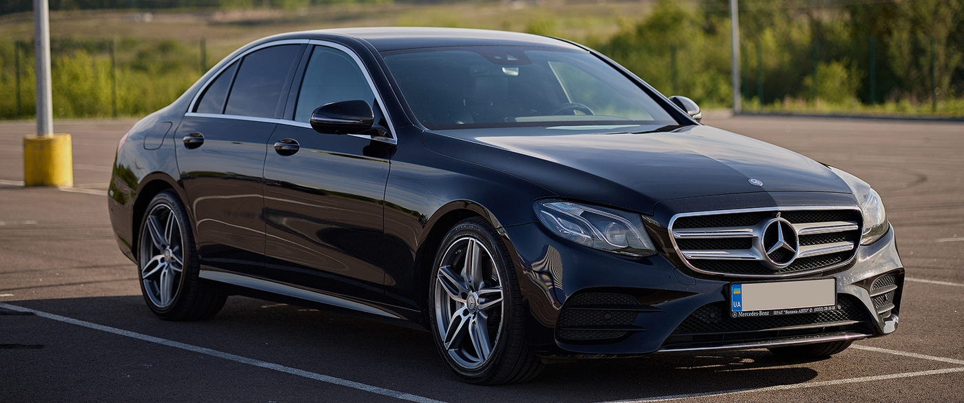 Mercedes E-Class – фото 1