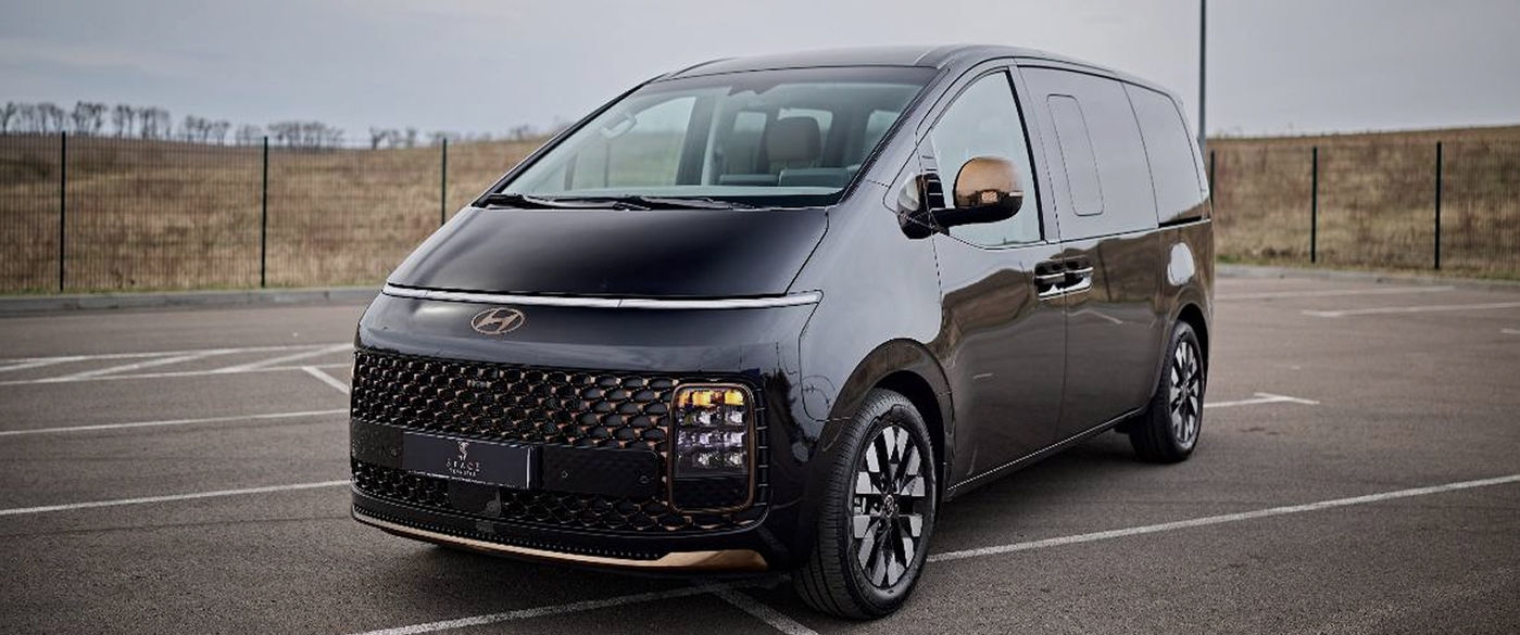 Hyundai Staria (TOP BRONZE 4D) – фото 1