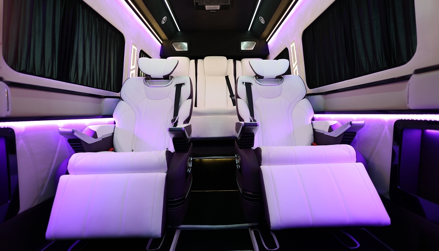 Mercedes Sprinter LUX – детальне фото 5