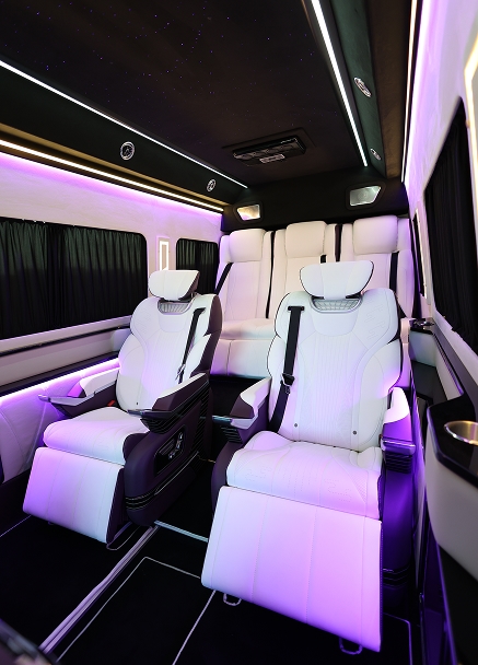 Mercedes Sprinter LUX – детальне фото 3