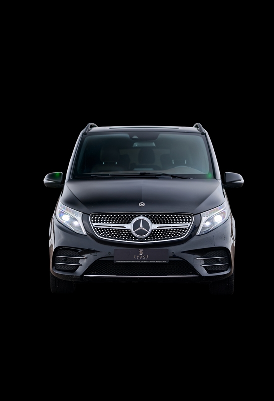 Mercedes V-Class – головне фото