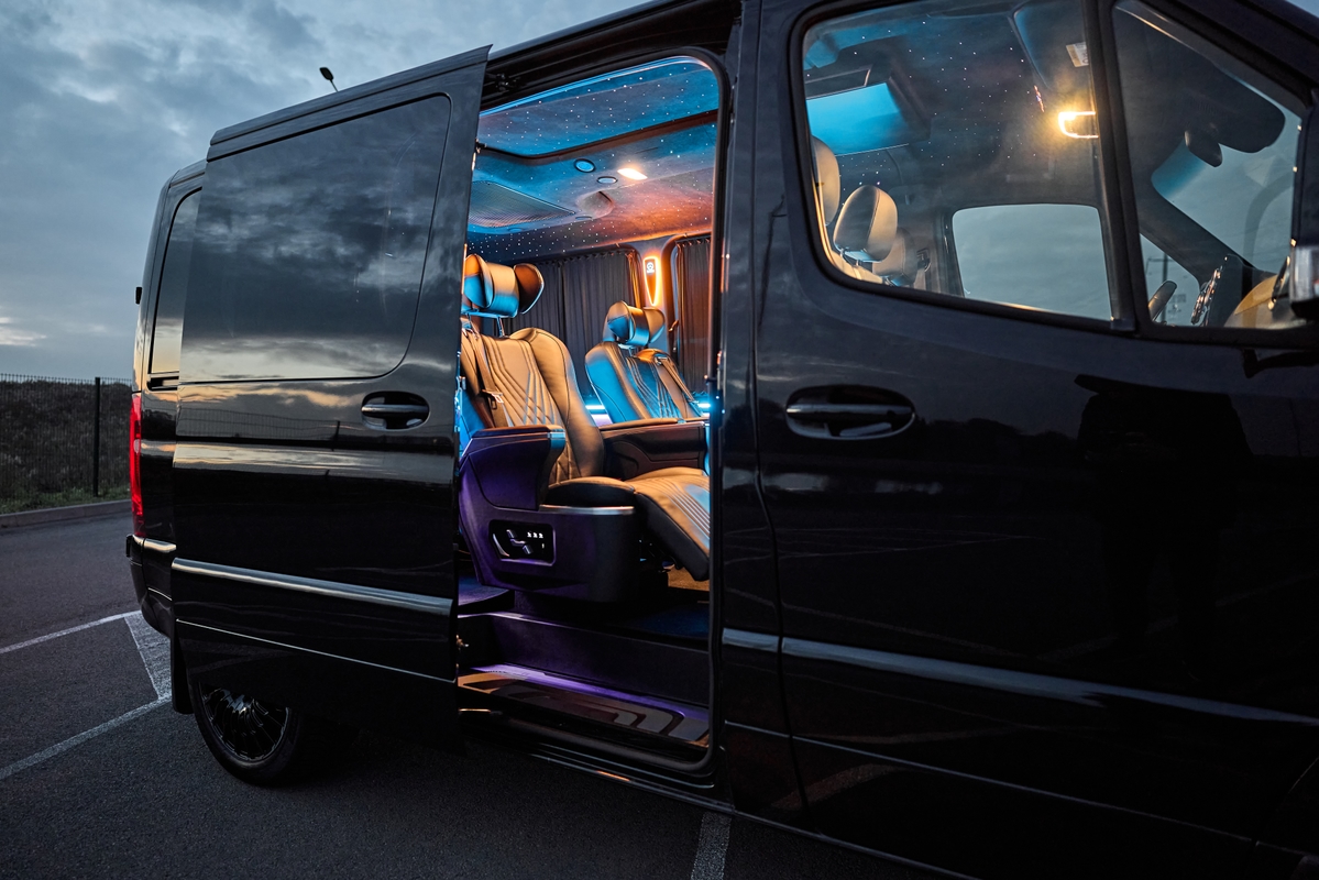 Mercedes Sprinter Brabus – фото 10