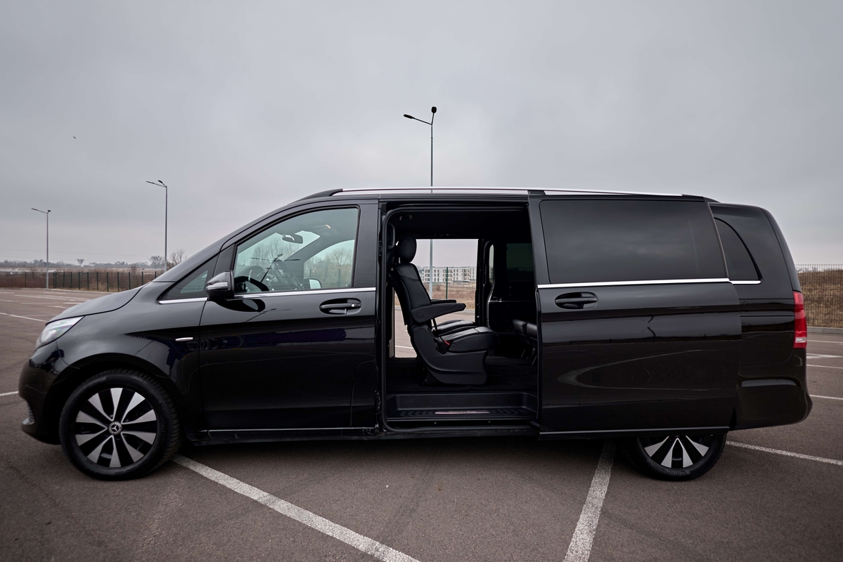Mercedes V-Class – фото 4