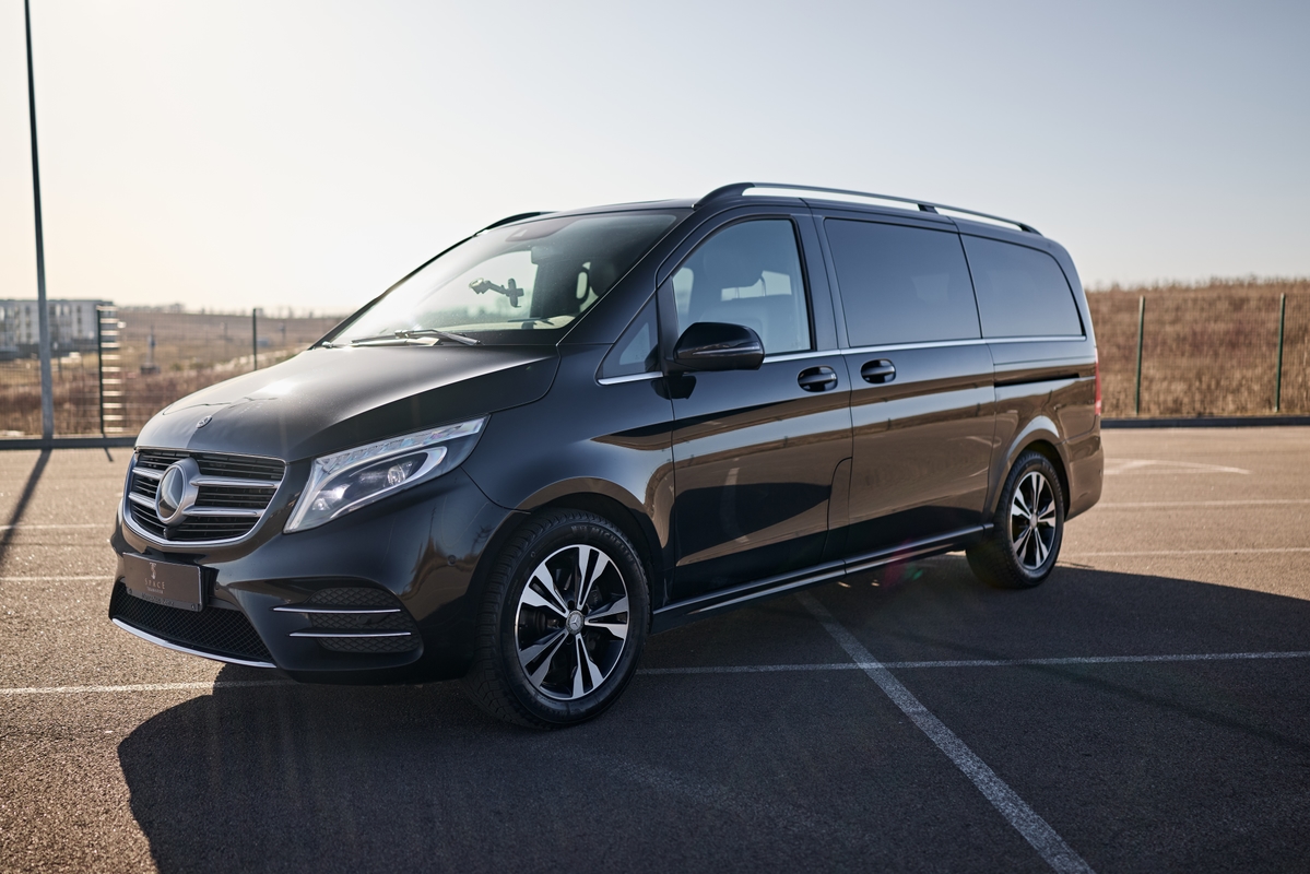 Mercedes V-Class – фото 1